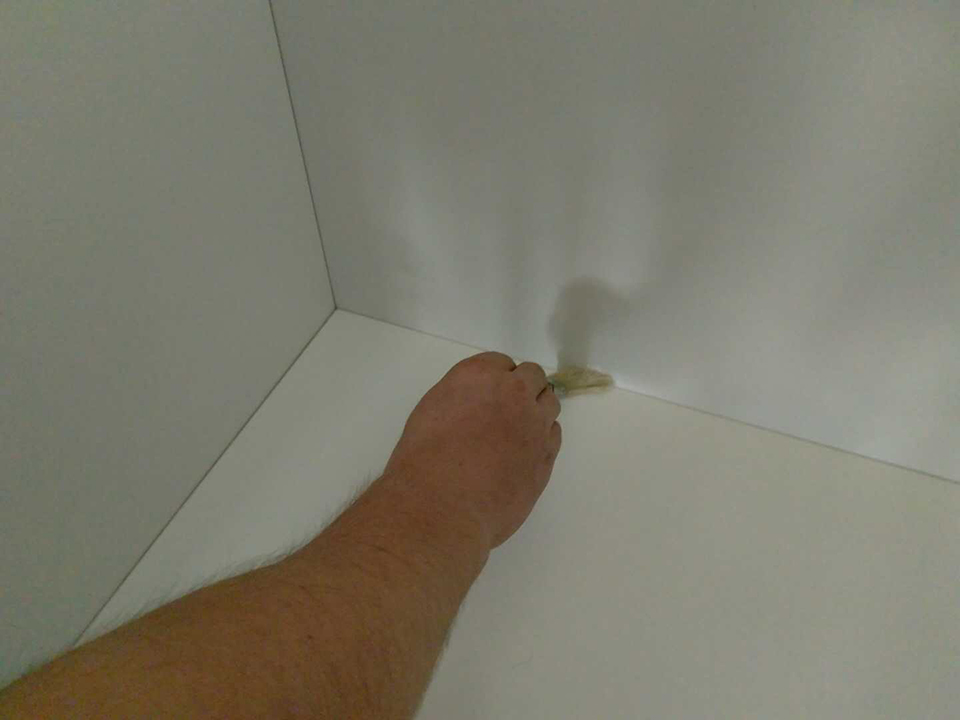 柜子抽屜縫隙刷子精細(xì)化處理